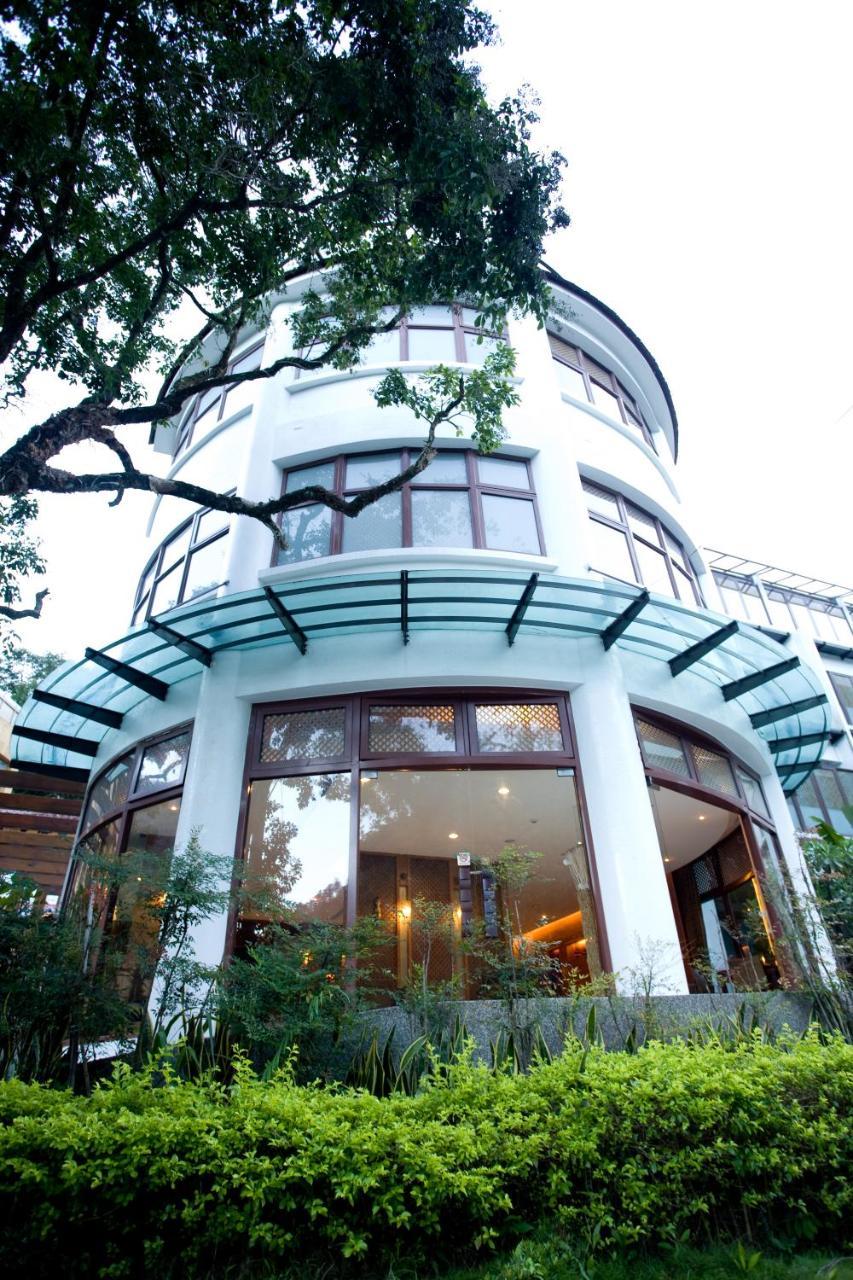 Bali Nature Spa Resort Taichung Bagian luar foto