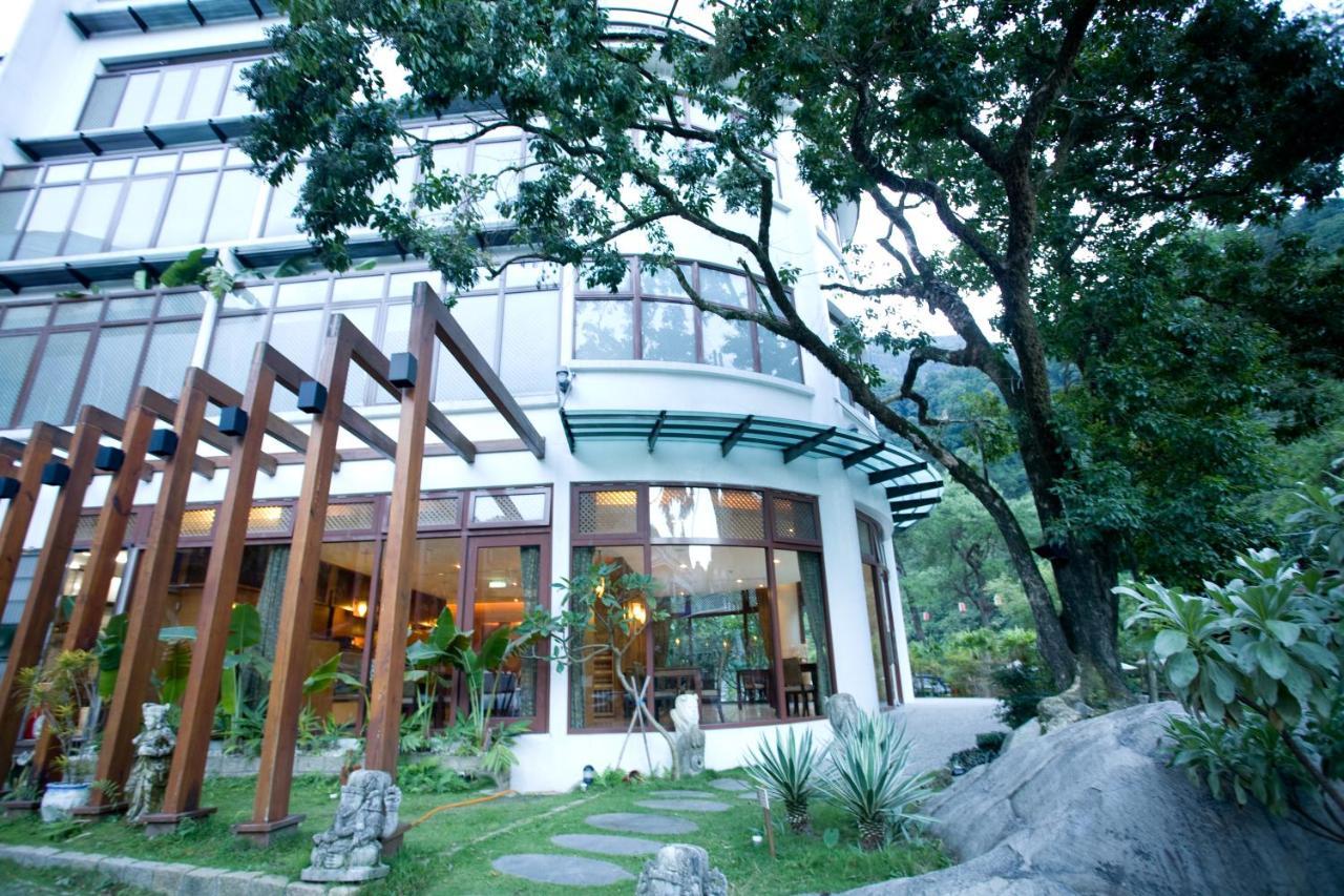 Bali Nature Spa Resort Taichung Bagian luar foto