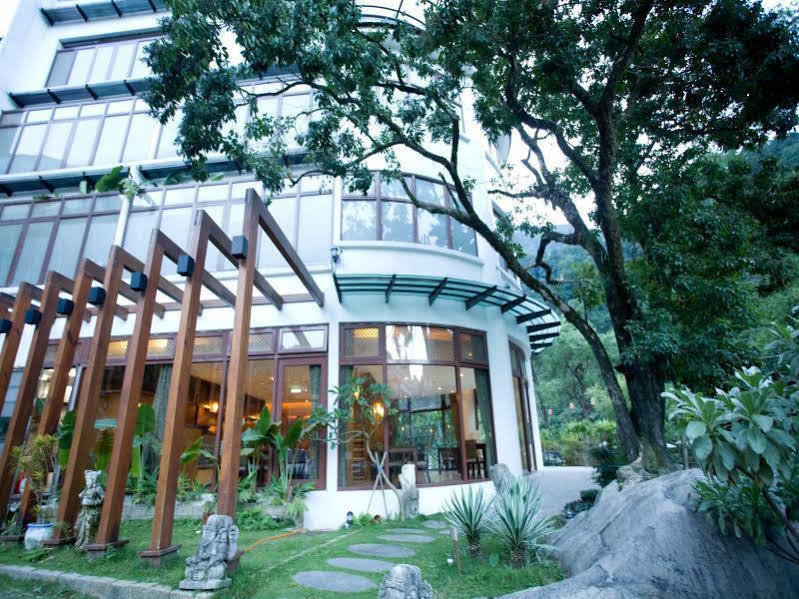 Bali Nature Spa Resort Taichung Bagian luar foto